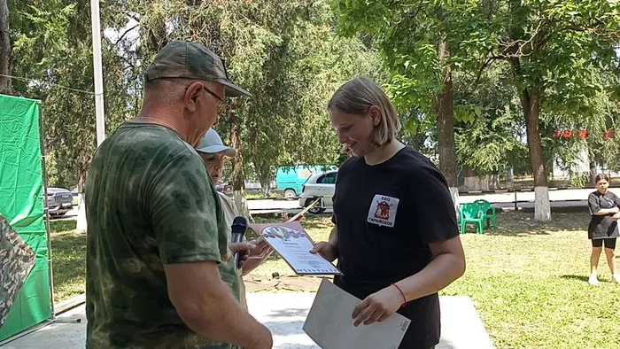 В строй военный встать готовы