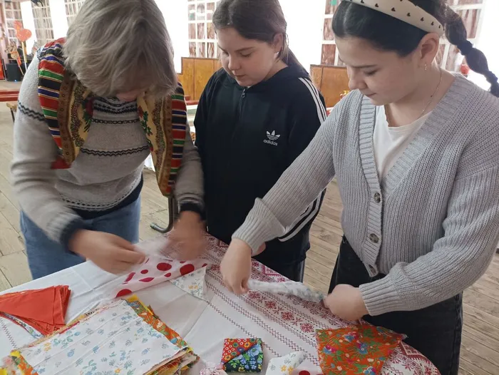 Спеши, народ, Масленица идёт