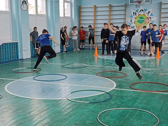 Будем в армии служить