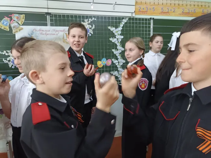 Собирайся, народ, праздник Пасхи у ворот.