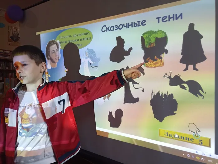 Пушкинские сказки знаем без подсказки