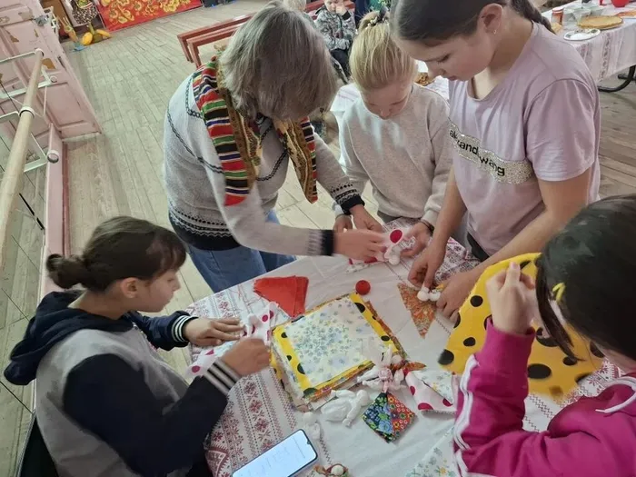 Спеши, народ, Масленица идёт