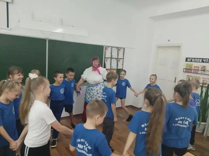 Пришёл батюшка покров