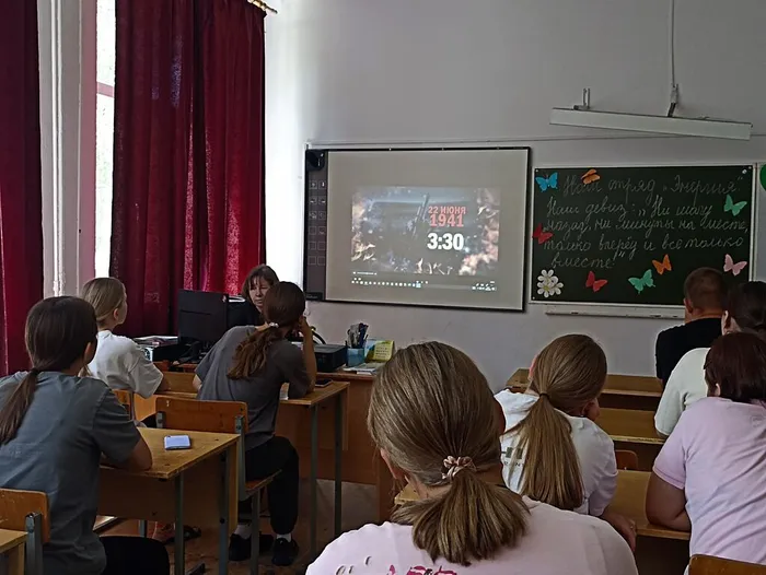 ПОТОМКИ ПОБЕДИТЕЛЕЙ