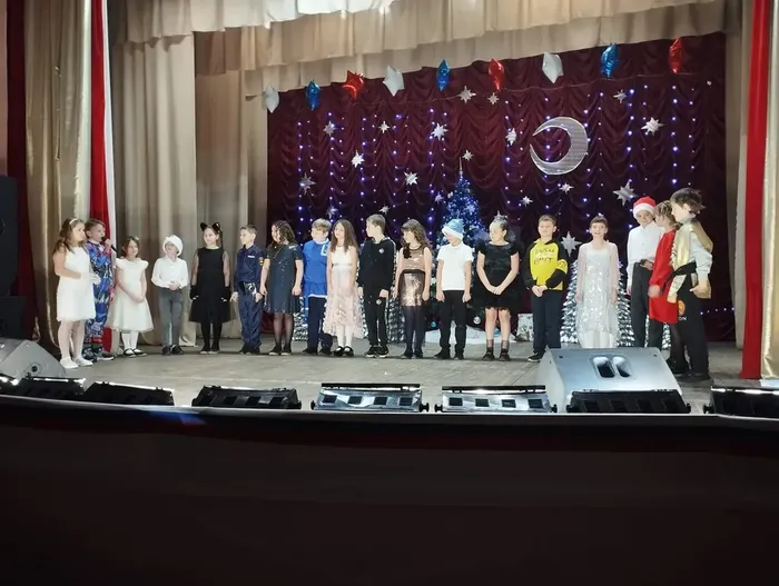 Приключения на новогодней ёлке