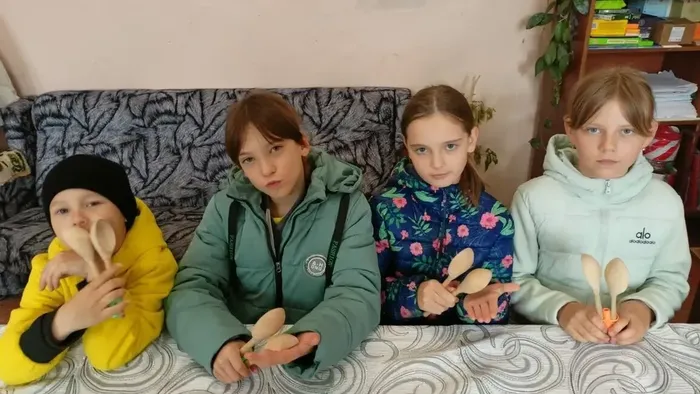 Мы играем, не скучаем