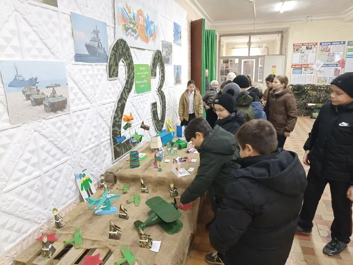 Мужества, доблесть и честь.