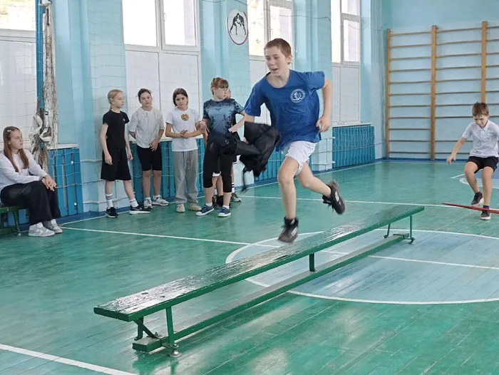 Будем в армии служить