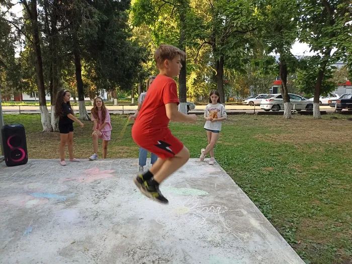 Прыгай, как мы!