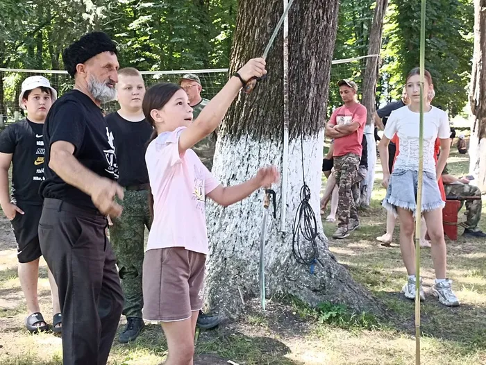 В строй военный встать готовы