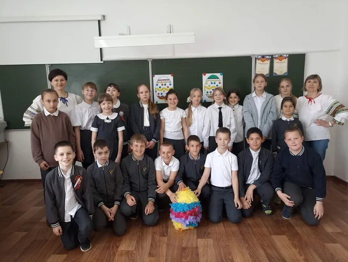 Собирайся, народ, праздник Пасхи у ворот