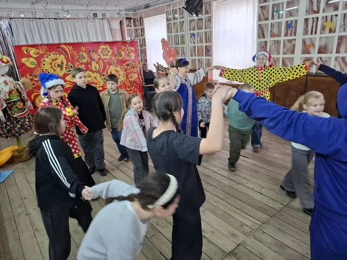 Спеши, народ, Масленица идёт