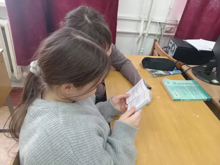 Он наш поэт! Он наша слава!