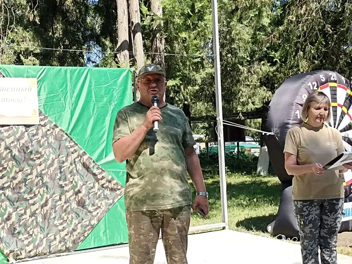 В строй военный встать готовы