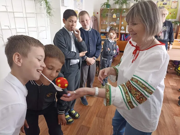 Собирайся, народ, праздник Пасхи у ворот