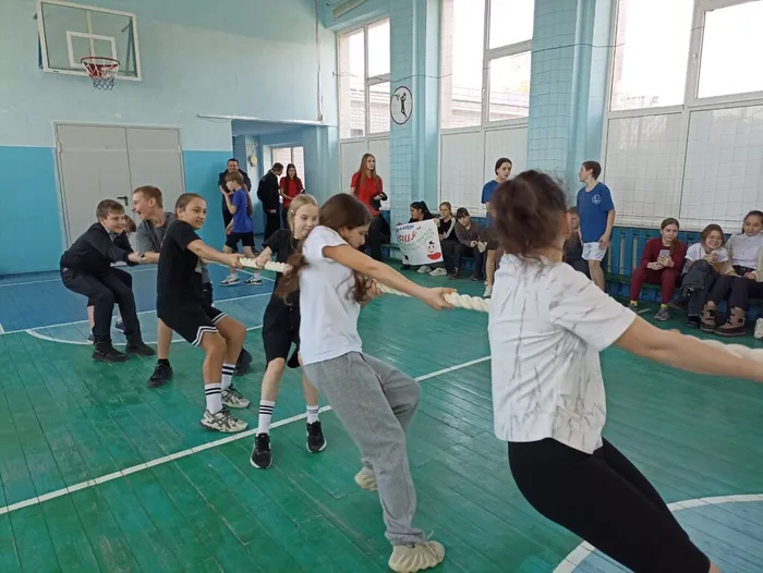 Будем в армии служить